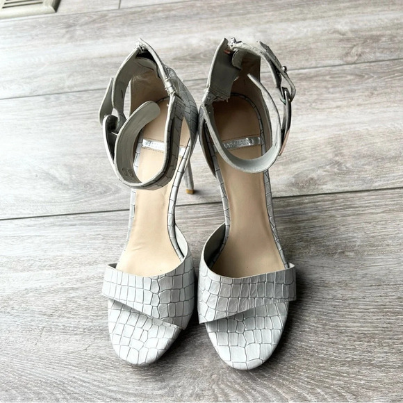 GUESS  by Marciano Silver Croc Print Stiletto Heels All Leather - Picture 3 of 15